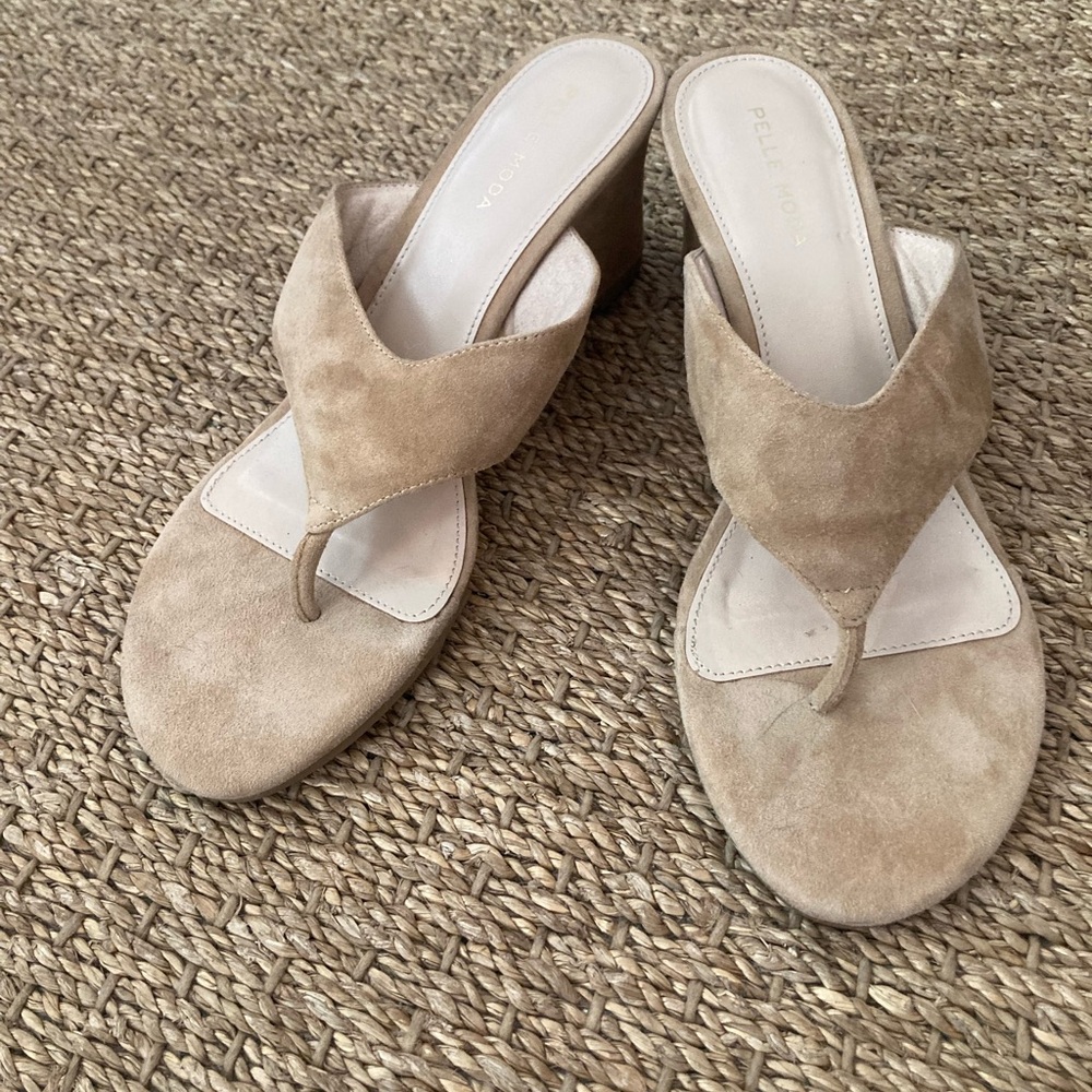 Pelle Moda Tan Wedge Sandals with Suede Finish